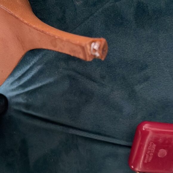 GIORGIO ARMANI BEIGE SANDALS SZ 9 - Picture 8 of 8